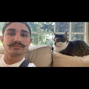 Meet your Posher, Kevin